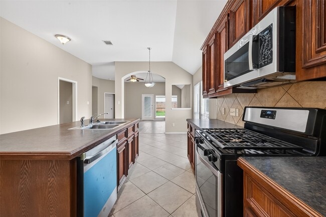 property at 2114 Thorn Berry Creek Ln