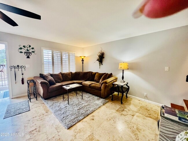 property at 14256 N Boxwood Ln