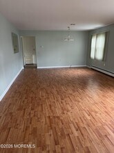 74 Virgin Islands Dr in Toms River, NJ - Building Photo - Building Photo