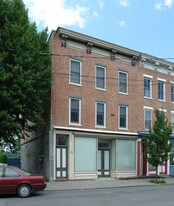 21 Reed St in Coxsackie, NY - Building Photo