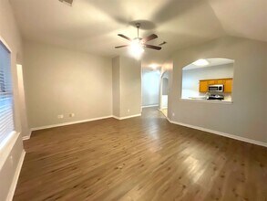 13542 Forest Gully in Houston, TX - Building Photo - Building Photo