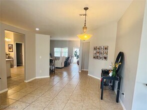 1124 SW 45th St in Cape Coral, FL - Building Photo - Building Photo