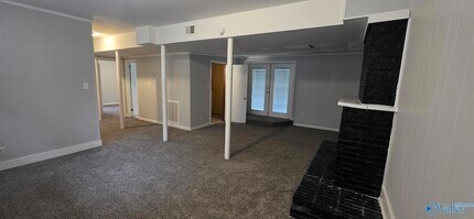 3526 Cindy St NW in Huntsville, AL - Foto de edificio - Building Photo