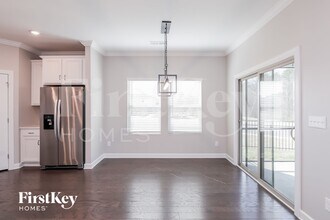 3207 Elmwood Dr in Monroe, NC - Foto de edificio - Building Photo