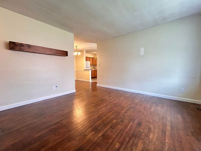 3549 Seay Ave in Norfolk, VA - Building Photo - Building Photo