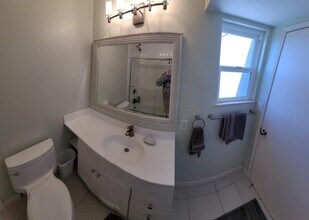 1309 Rosita Rd in Pacifica, CA - Building Photo - Building Photo