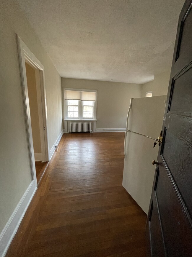 560 Prospect St, Unit B5 in New Haven, CT - Building Photo - Building Photo