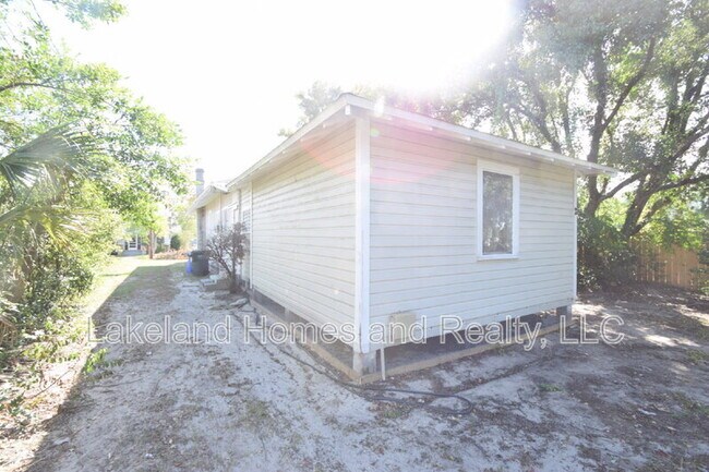 842 E Lime St in Lakeland, FL - Building Photo - Building Photo