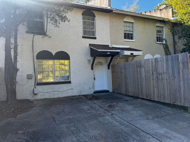 3525 N Blue Angel Pkwy in Pensacola, FL - Building Photo - Building Photo