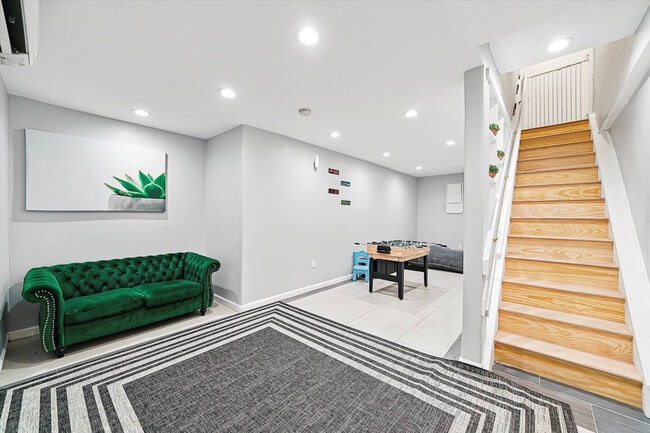 property at 37 Roosevelt Ave