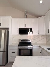 720 Geneva St in Glendale, CA - Foto de edificio - Building Photo