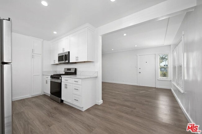 property at 1805 7th St