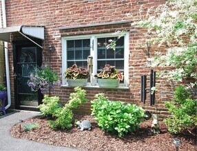158 6th St, Unit 2-R in Verplanck, NY - Building Photo - Building Photo