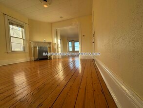 33 Falcon St, Unit 3 in Boston, MA - Building Photo - Building Photo