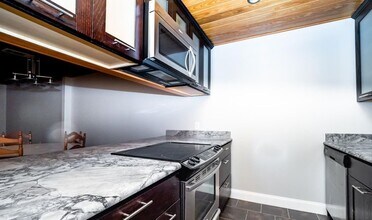 807 Planters Point Dr in Canton, MS - Building Photo - Building Photo