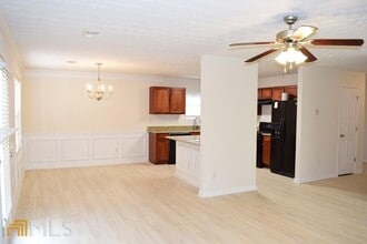 43 Churchill Park Dr in Newnan, GA - Building Photo - Building Photo