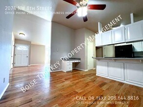 2074 8th St NW in Meridian, ID - Building Photo - Building Photo