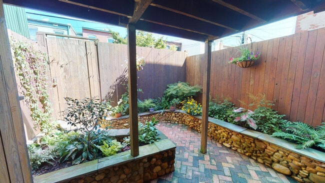 property at 608 1/2 Acker Place NE