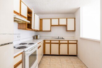 14850 Naranja Lakes Blvd, Unit B1B in Homestead, FL - Building Photo - Building Photo
