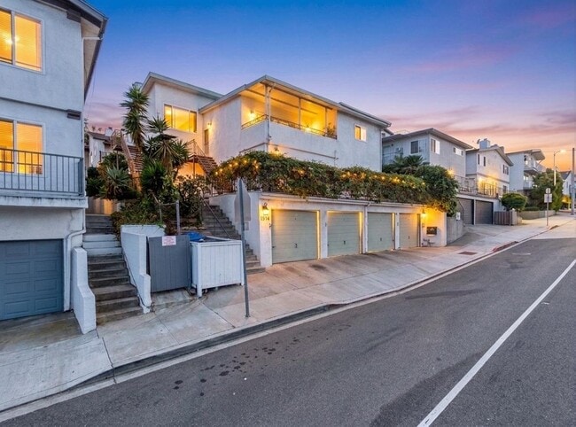 1514 Manhattan Beach Blvd, Unit B