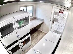 1015 S Stanley Pl in Tempe, AZ - Building Photo - Building Photo