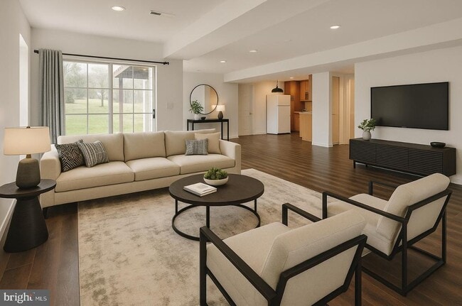 property at 7921 Windsor Knoll Ln