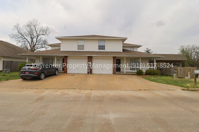 1307 N Willow Dr in Claremore, OK - Building Photo - Building Photo