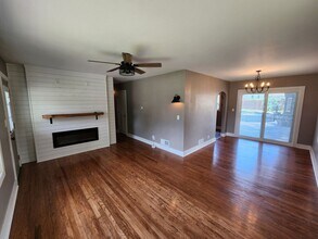 2301 5th St in East Moline, IL - Building Photo - Building Photo