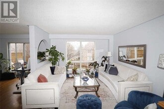 5705 Wells Pl in Mississauga, ON - Building Photo - Building Photo