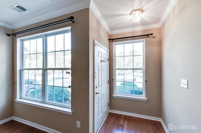 9 Windsor Pond Rd in West Windsor Township, NJ - Building Photo - Building Photo