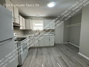 2526 Highland Trace Dr in Nashville, TN - Building Photo - Building Photo