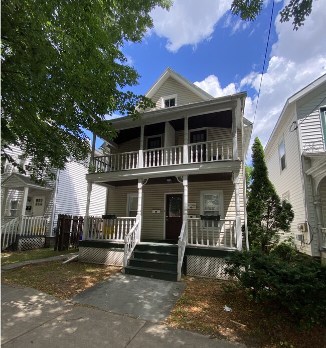 10 Seminary Ave, Unit 1