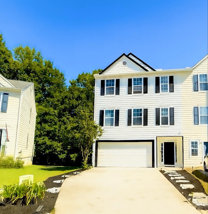 3319 Merlot Ct in Lawrenceville, GA - Foto de edificio