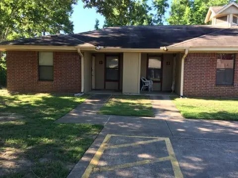 property at 125 Elders Dr