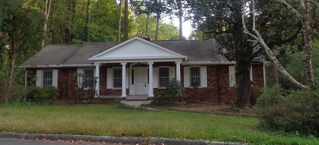 property at 2826 Arrowood Dr