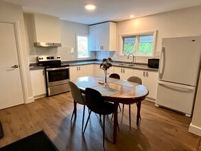 15 Oryme Av in Sault Ste Marie, ON - Building Photo - Building Photo