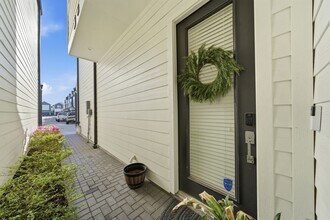 5929 Haring Ln in Houston, TX - Building Photo - Building Photo