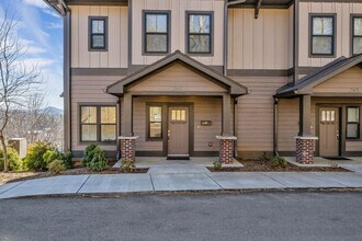 203 Wallace Cir in Boone, NC - Building Photo - Building Photo