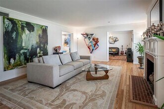 6814 Pemberton Dr in Dallas, TX - Building Photo - Building Photo