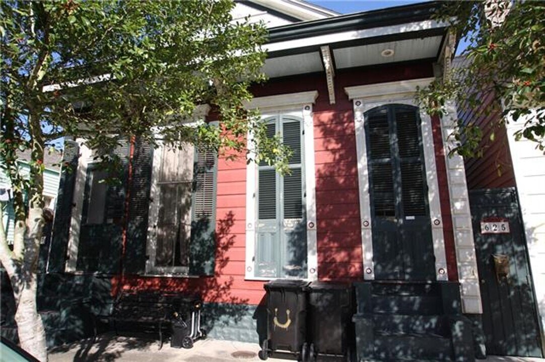 625 Spain St in New Orleans, LA - Building Photo