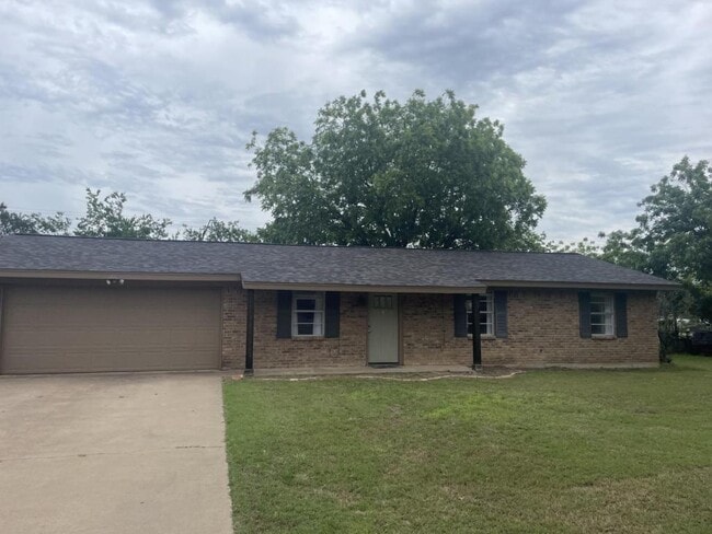 property at 1101 S Lovers Ln