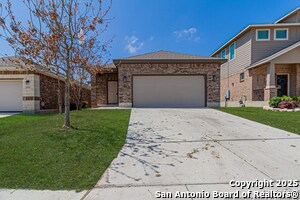 2733 Barkey Spgs in San Antonio, TX - Building Photo - Building Photo