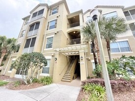 3326 Robert Trent Jones Dr in Orlando, FL - Building Photo
