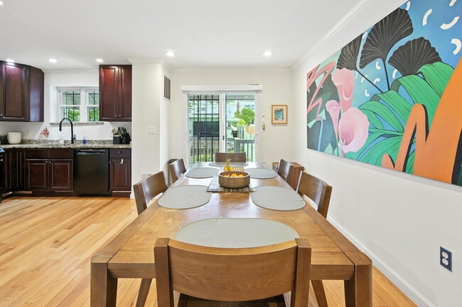 1340 W St NE in Washington, DC - Building Photo - Building Photo