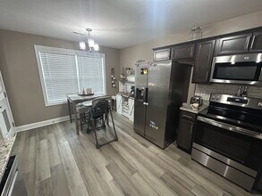 513 Burgess CT in Clarksville, TN - Building Photo - Building Photo