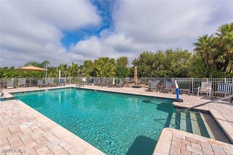 24300 Sandpiper Isle Way in Bonita Springs, FL - Building Photo - Building Photo