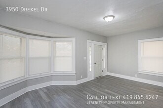 3950 Drexel Dr in Toledo, OH - Building Photo - Building Photo