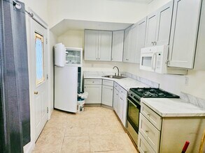 420 Broadway in Dobbs Ferry, NY - Building Photo - Building Photo