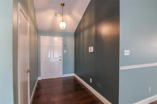 17415 Hamilwood Dr in Houston, TX - Building Photo - Building Photo
