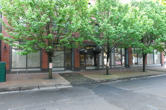 Biltmore Apartments in Portland, OR - Building Photo - Building Photo